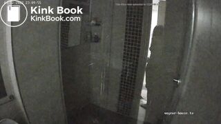 Woman pooping in Toilet 289