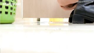 Poor constipated lady