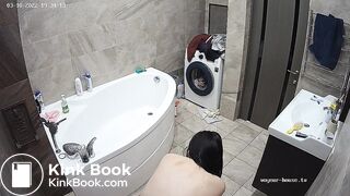 Woman pooping in Toilet 270