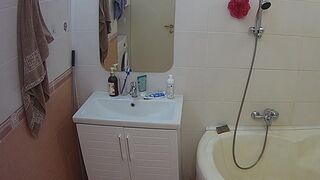 girl poop - video 204