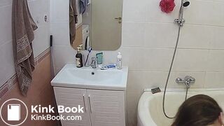 girl poop - video 204
