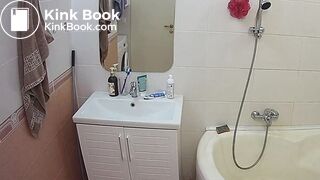 girl poop - video 204