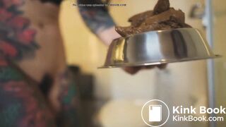 Sexy asian girl shitting