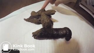 Hot PAWG Dropping Snakes