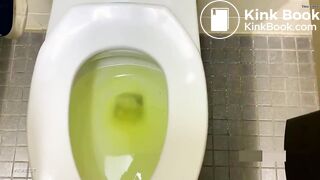 public toilet - video 83