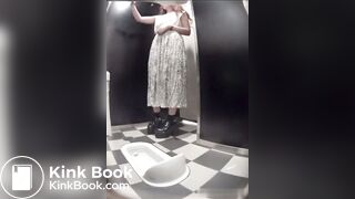 japanese cute giri pooping toilet voyeur