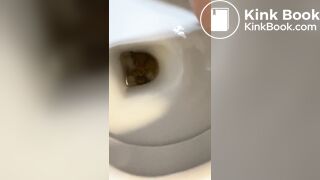 Teen girl pushes logs into toilet and wipes 2