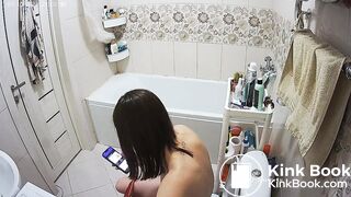 Woman pooping in Toilet 267