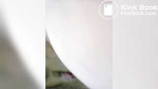 Shitting and smearing in the bathtub