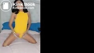Latina girl poops her diaper - video 2