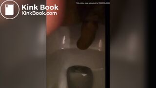 My favorite Japanese girl pooping