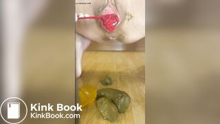 Skinny babe stuffs and smears shit everywhere