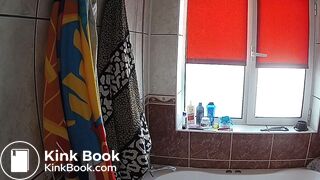 girl poop - video 180