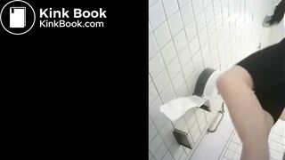 asian girl toilet poop