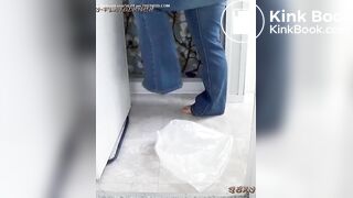 Milf Squeezes Out Massive Turd 3