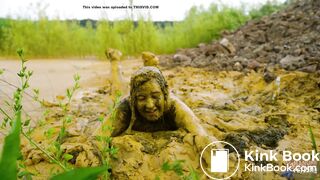 Orgasm in mud and manure