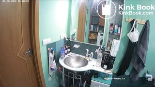 Woman pooping in Toilet 235
