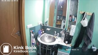 Woman pooping in Toilet 235
