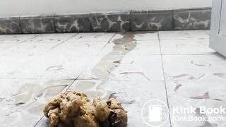 Pooping - video 403