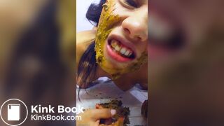 Latin Lizzy Scat Eating