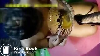 Chinese Femdom scat worship - video 18