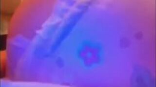 Lindyloo diaper shit