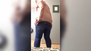 Mature woman shits in red cup