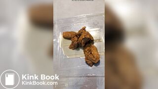 My ebony wife shits and i squeeze that lovely turd