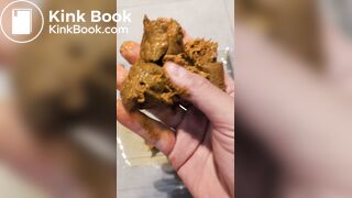 My ebony wife shits and i squeeze that lovely turd