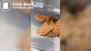 My ebony wife shits and i squeeze that lovely turd