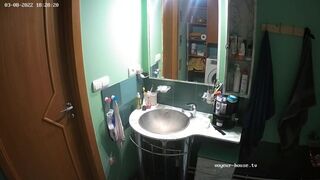 Woman pooping in Toilet 233