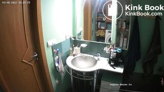 Woman pooping in Toilet 233