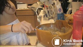 Goddess makes shit-filled cookie sandwiches for you