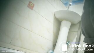 random girl pee poop - video 40