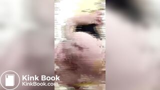 She cums really good after shitting