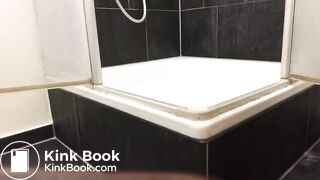 Slave rubs udders in scat