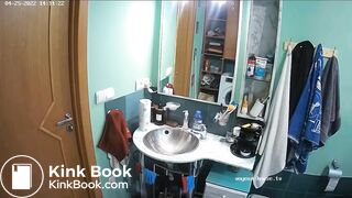 Woman pooping in Toilet 231