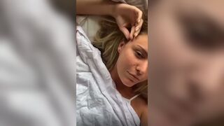 Gorgeous girl sharts in bed