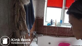 girl poop - video 172
