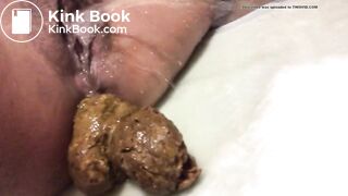 Japanese amateur solo poop