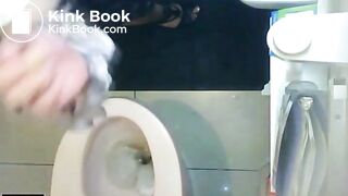 Girl Pooping - video 30 - video 2