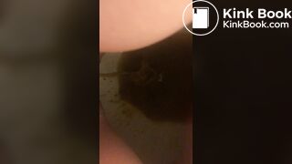 sexy girl pooping in toilet - video 9