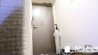 Using the friends toilet to shit 7