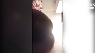 Ebony poop and fart everywhere