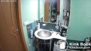 Woman pooping in Toilet 226