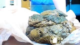 sexy girl pooping for you - video 5