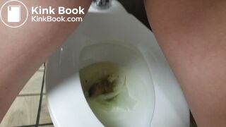 CANDIE CANE FIRST PUBLIC POOP VID - video 2