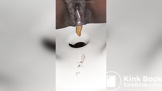 Shitting session #3 - video 2