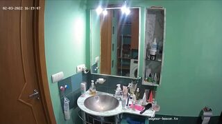 Woman pooping in Toilet 210