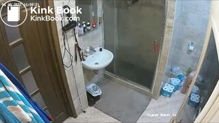 Woman pooping in Toilet 220